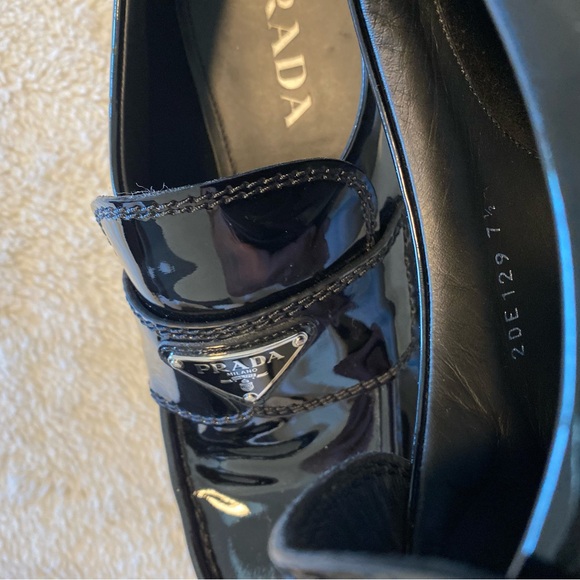 Prada pattent loafers - Picture 6 of 13